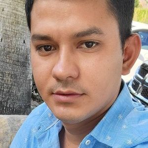 Meet your Posher, Gio